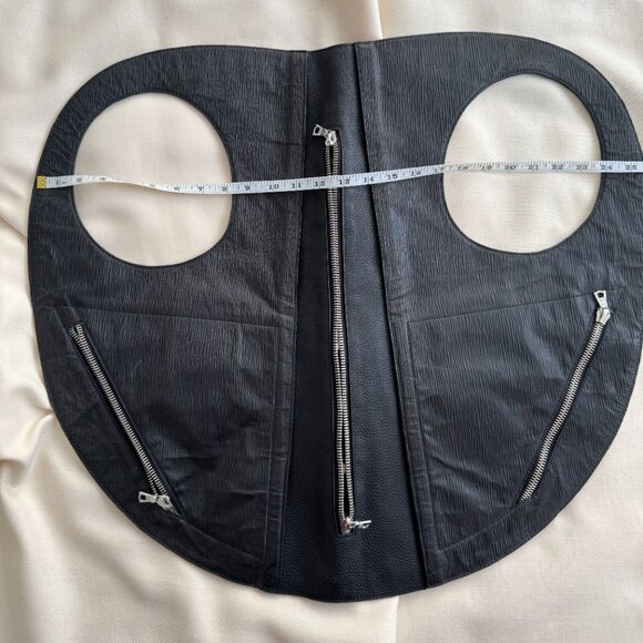 Lauren Bagliore “Body Armour” convertible bag in embossed leather - Picture 11 of 13